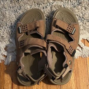 Men’s tan Adjustable Strap Sandals